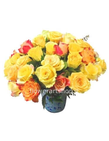 Bouquet  con rose giallo e arancio