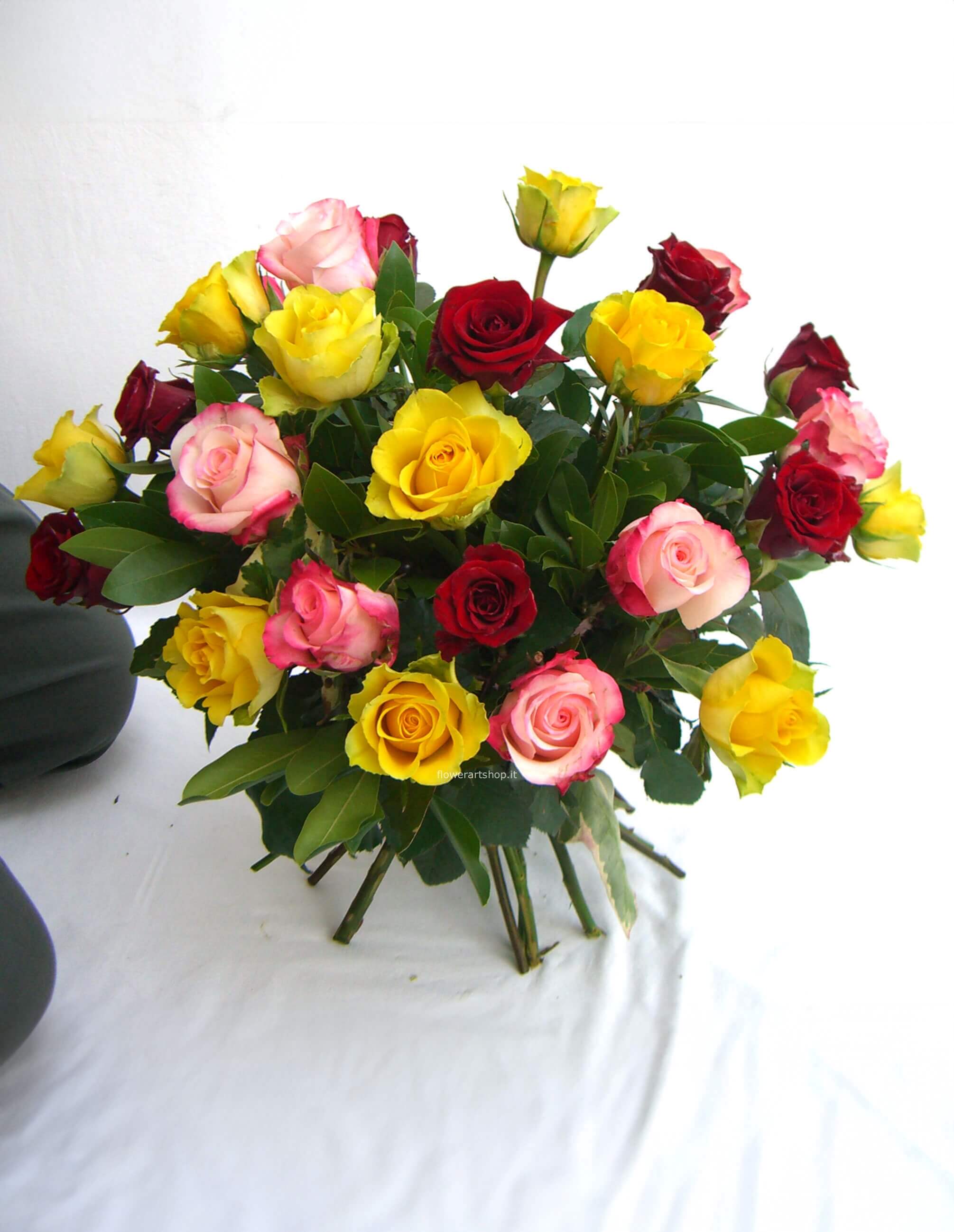 Bouquet di rose ssortite